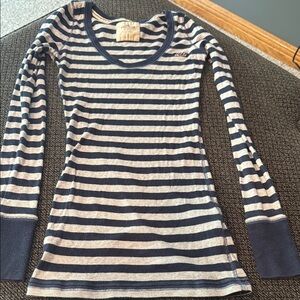 Hollister long sleeve shirt